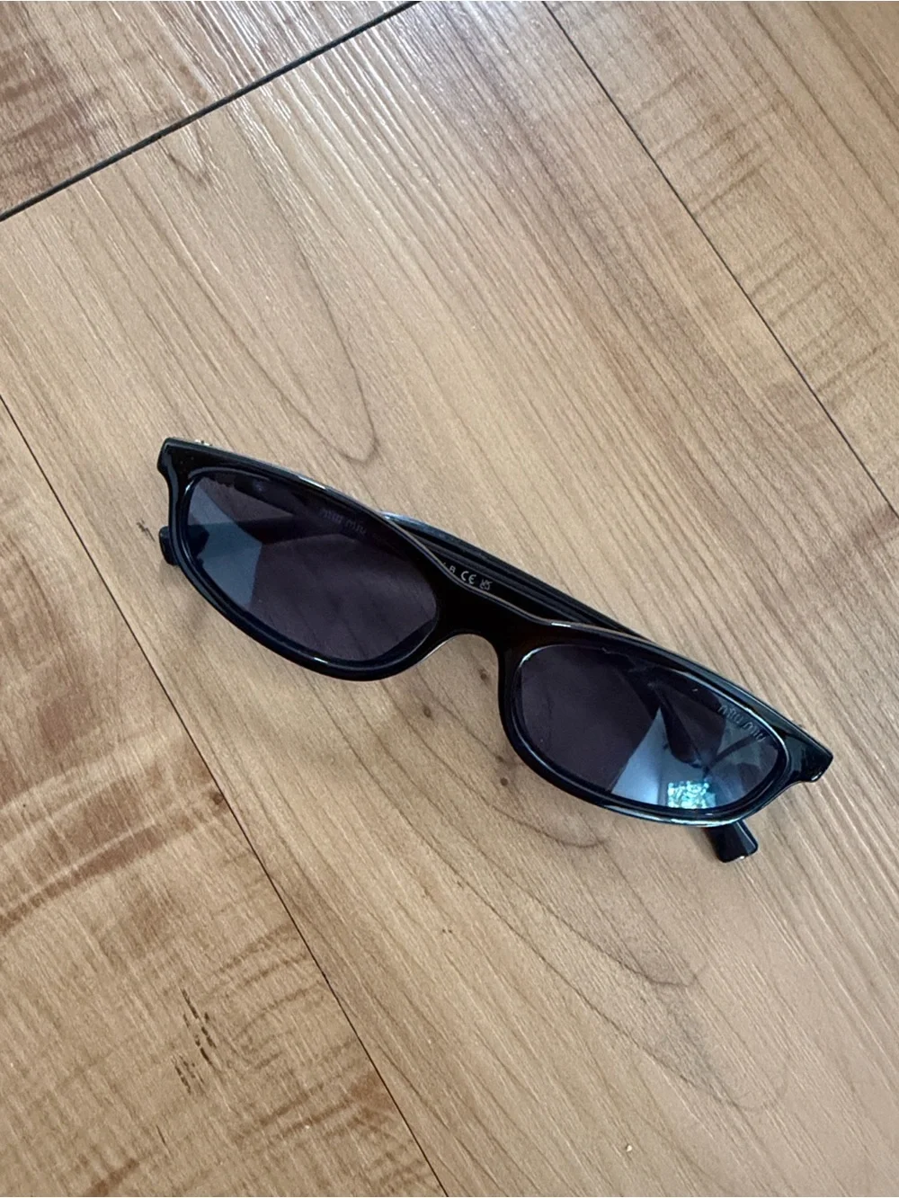 Black with Dark Gray Lens Luxury Sunglasses